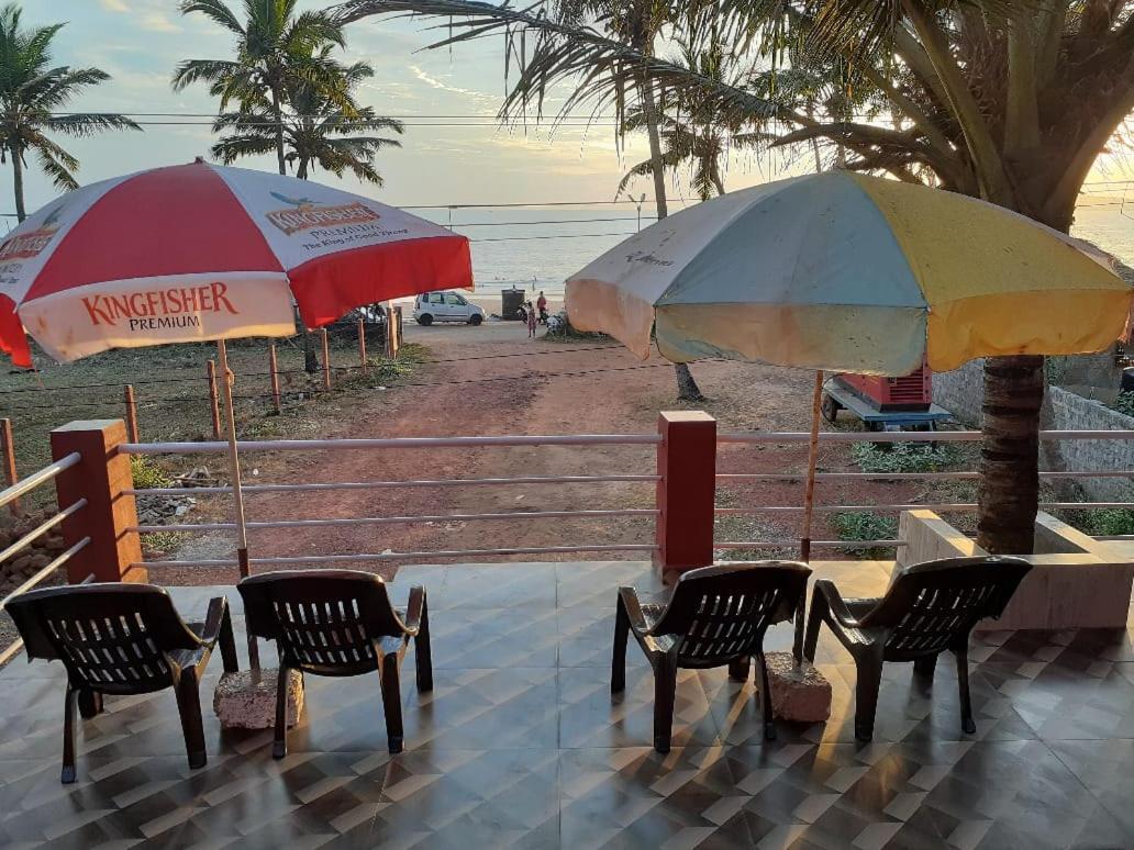 Leon Hide Out Guest House Vāsco Da Gāma Екстериор снимка